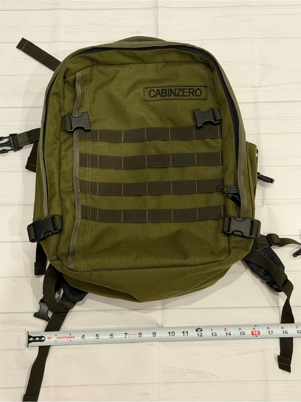 USED - CabinZero Military 28L – Military Green (2020 Version) - Picture 2 of 6